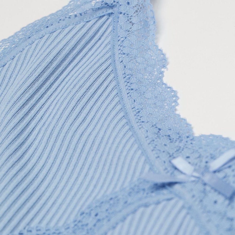 H&M (Divided) Ribbed Lace-Trimmed Dress - Picture 8 of 8